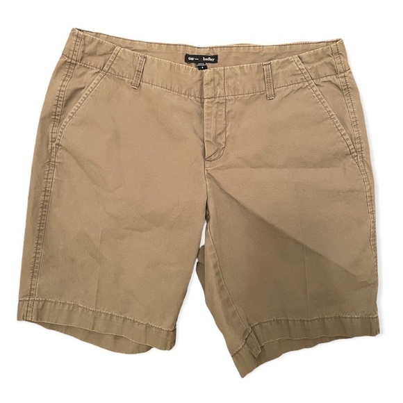 𝅺gap Hadley shorts size 8 - Picture 2 of 9